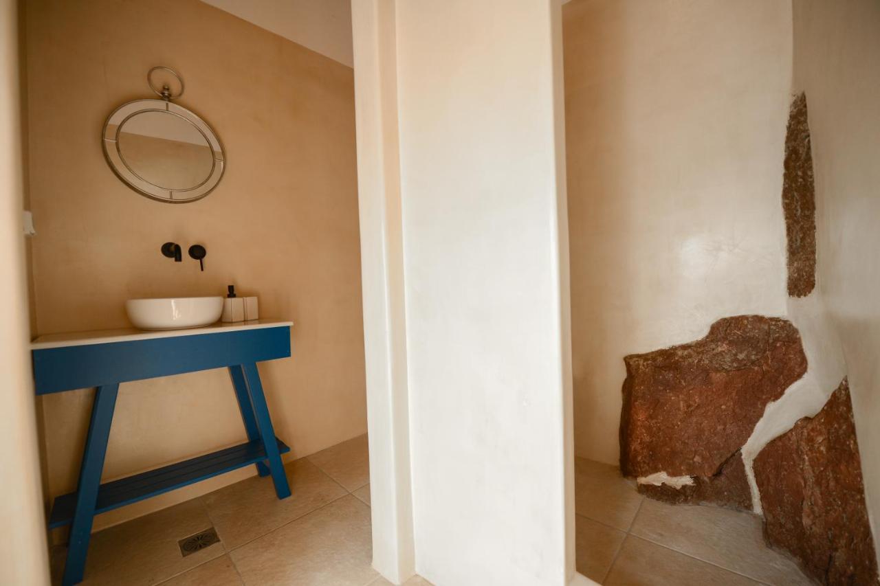 Castrum Traditional Sunset Suites Plaka  Exterior photo