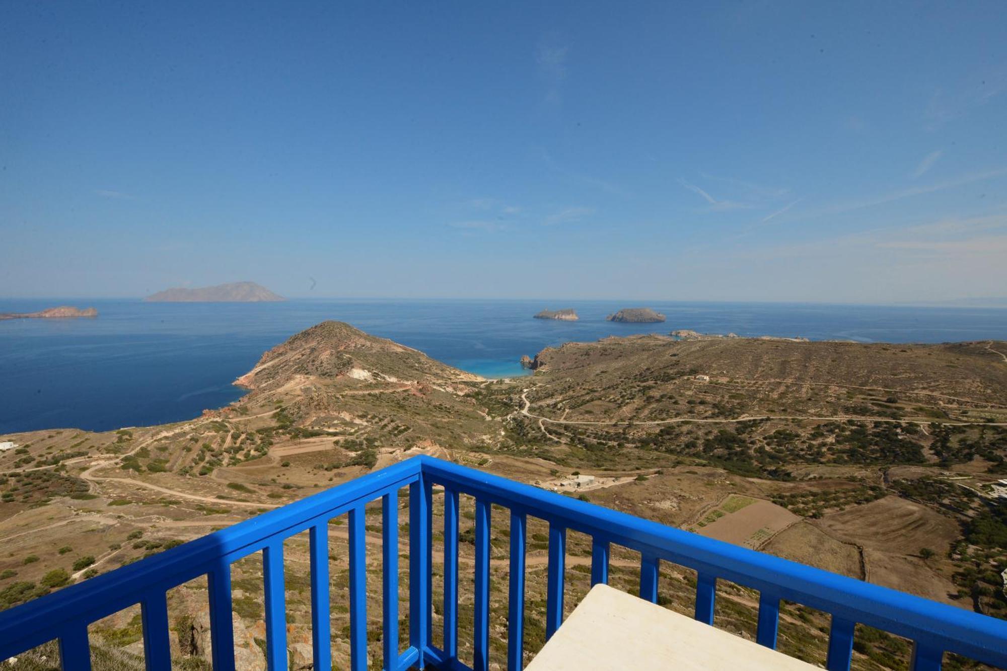Castrum Traditional Sunset Suites Plaka  Exterior photo